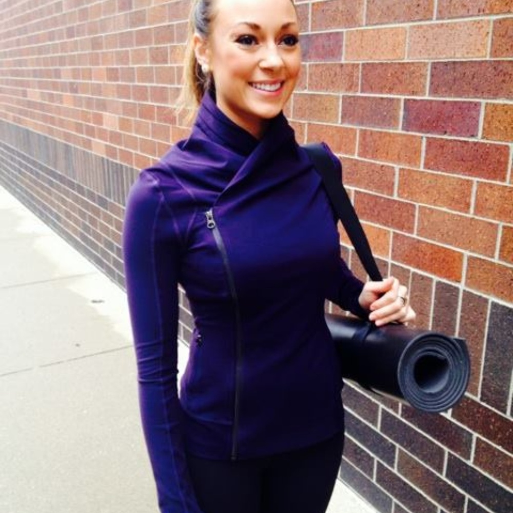 Lululemon Bhakti Jacket Black Grape